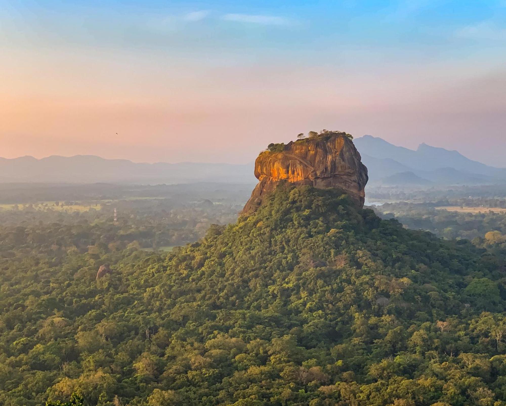 Yashi'S Place Sigiriya Exterior photo