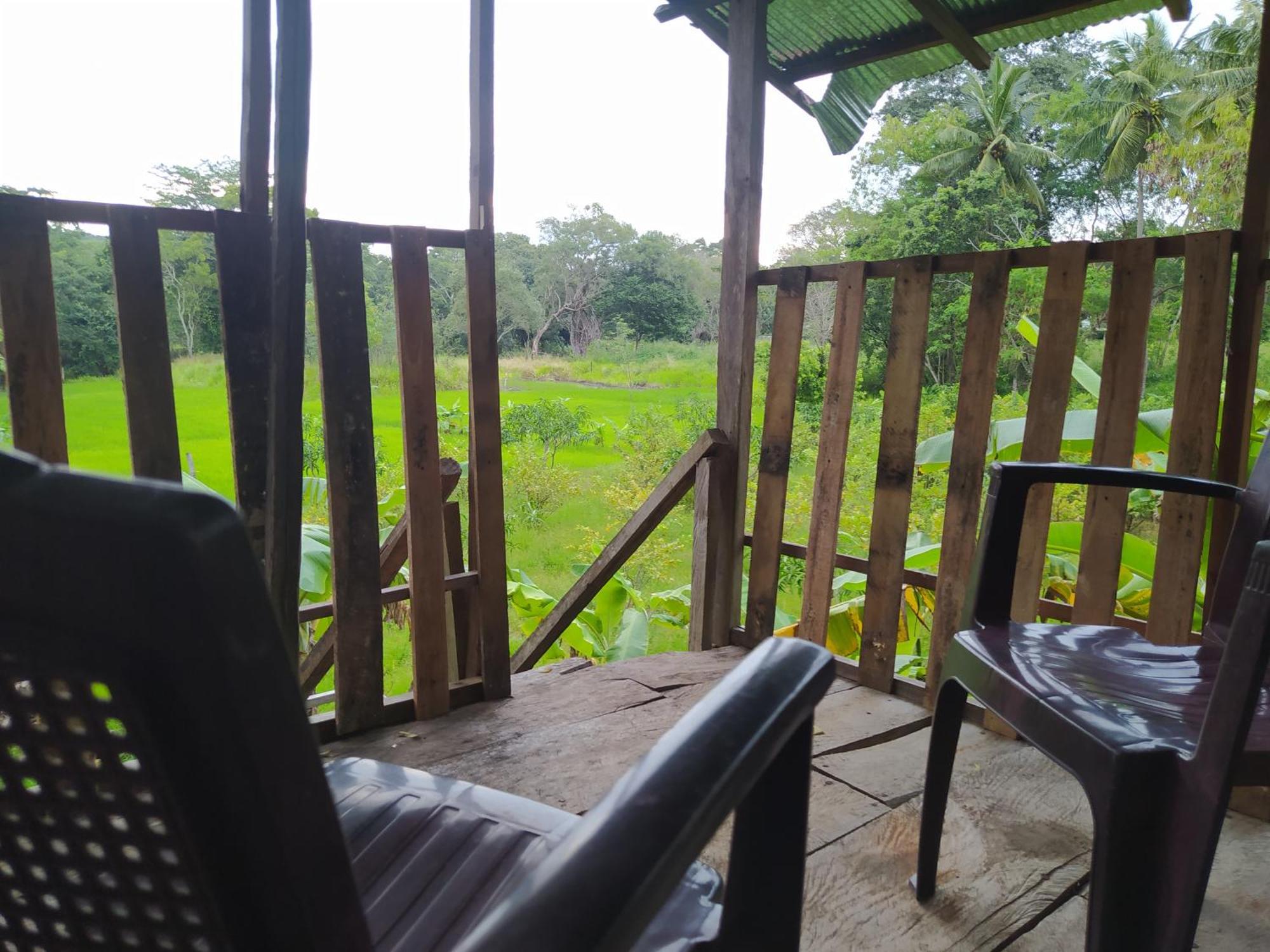 Yashi'S Place Sigiriya Exterior photo
